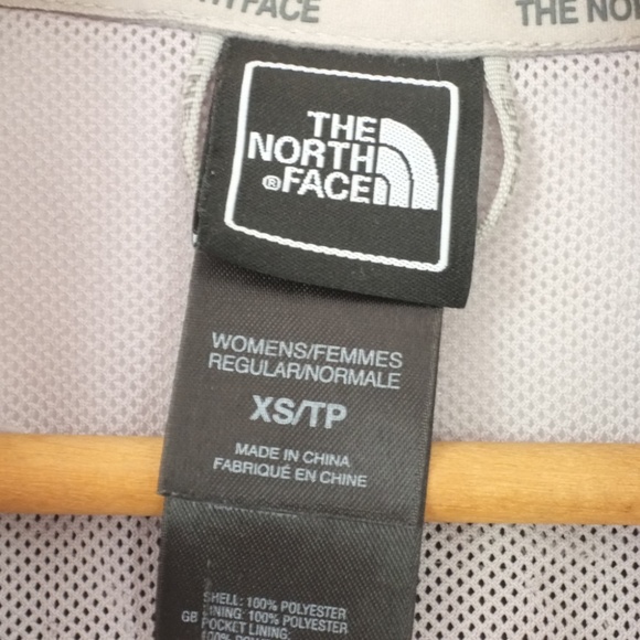 North Face Jacket | Womens White North Face Jacket - Picture 7 of 8